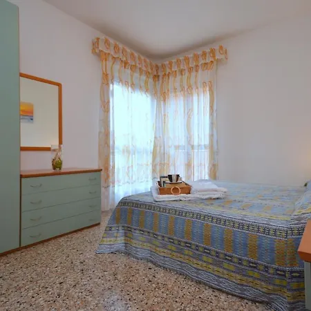 Appartamenti Dal Moro Lignano Sabbiadoro Exterior photo